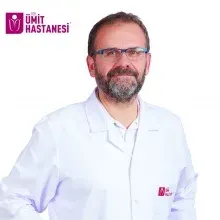 Uzm. Dr. Mehmet Koşar — Radyoloji, Tepebaşı, Eskişehir. Portre fotoğrafı.
