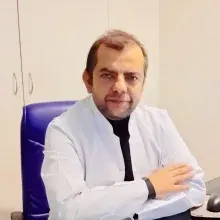 Op. Dr. Erdem Gelegen — Göz Hastalıkları, Beyoğlu, İstanbul. Portre fotoğrafı.