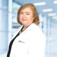 Prof. Dr. Kevser Onbaşı — Endokrinoloji Ve Metabolizma Hastalıkları, Eskişehir. Portre fotoğrafı.