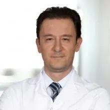 Doç. Dr. Sadi Kerem Okutur — Bahçelievler, İstanbul. Portre fotoğrafı.