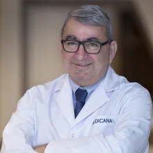 Uzm. Dr. Ömer Faruk Kavak — İç Hastalıkları, Üsküdar, İstanbul. Portre fotoğrafı.