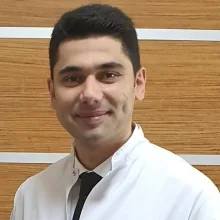 Op. Dr. Yakup Kuzucu — Ortopedi Ve Travmatoloji. Portre fotoğrafı.