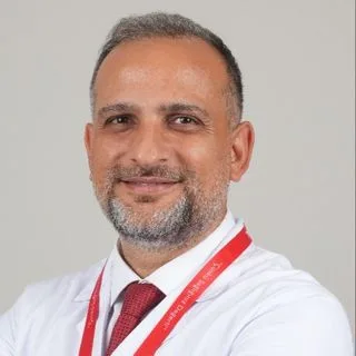 Prof. Dr. Fatih Yıldız — Ortopedi Ve Travmatoloji, İstanbul. Portre fotoğrafı.