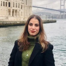 Psk. Dan. Hümeyra Yün — Psikolojik Danışma ve Rehberlik, Yalova. Portre fotoğrafı.