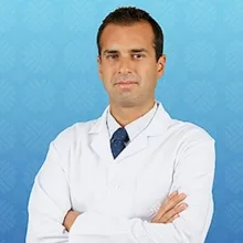 Prof. Dr. İbrahim Gökhan Gülkılık — Göz Hastalıkları, İstanbul. Portre fotoğrafı.