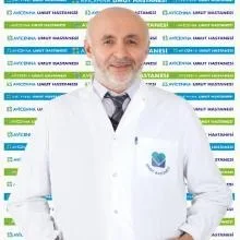Uzm. Dr. Uğur Öz — Çocuk Sağlığı Ve Hastalıkları, Kartal, İstanbul. Portre fotoğrafı.