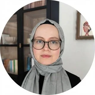 Kl. Psk. Sema Özdamar — Psikoloji, İstanbul. Portre fotoğrafı.