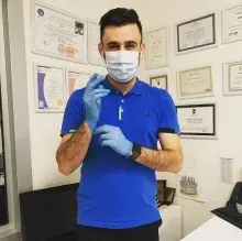 Dt. Ahmet Caner Şimşek — Diş Hekimi, Gaziantep. Portre fotoğrafı.