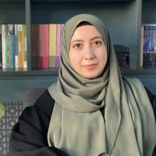 Psk. Zeynep Ok — Psikoloji, Batman. Portre fotoğrafı.