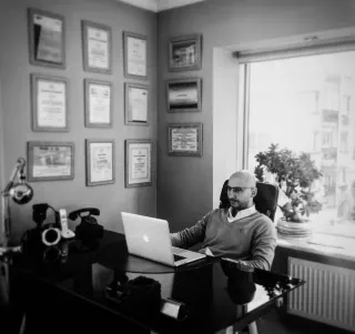 Dr. Dt. Melih Özgen profilinde yer alan galeri fotoğrafı.