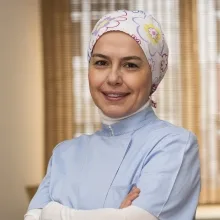 Op. Dr. Ayşe Duman — Kadın Hastalıkları Ve Doğum, İstanbul. Portre fotoğrafı.