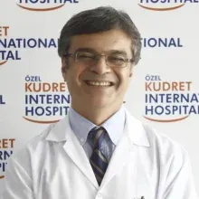 Prof. Dr. Levent Saydam — Kulak Burun Boğaz, Çankaya, Ankara. Portre fotoğrafı.