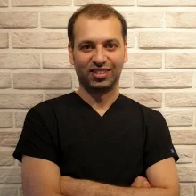 Uzm. Dt. Murat Çelikdelen — Giresun. Portre fotoğrafı.