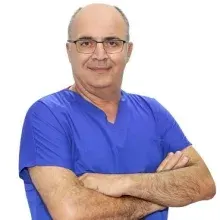 Op. Dr. Savaş Şahinli — Üroloji, Denizli. Portre fotoğrafı.