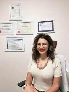 Op. Dr. Gülcan Albayrak profilinde yer alan galeri fotoğrafı.