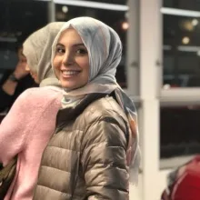 Psk. Dilara Devecioğlu — Psikoloji. Portre fotoğrafı.
