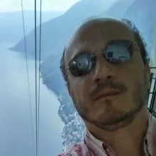 Op. Dr. Murad Asiltürk — Beyin Ve Sinir Cerrahisi, İstanbul. Portre fotoğrafı.