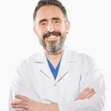 Uzm. Dr. Ruşen Işık — Anesteziyoloji Ve Reanimasyon, Denizli. Portre fotoğrafı.