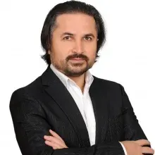 Psk. Dan. Erol Akdağ — Psikolojik Danışma ve Rehberlik, İstanbul. Portre fotoğrafı.