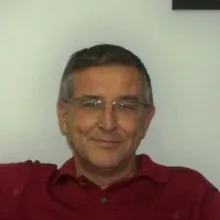 Prof. Dr. Yavuz Gürer — Çankaya, Ankara. Portre fotoğrafı.