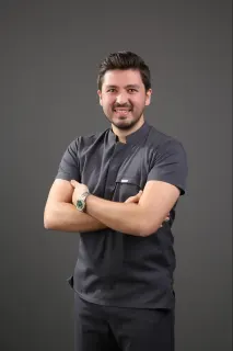 Dt. Emre Özbay profilinde yer alan galeri fotoğrafı.