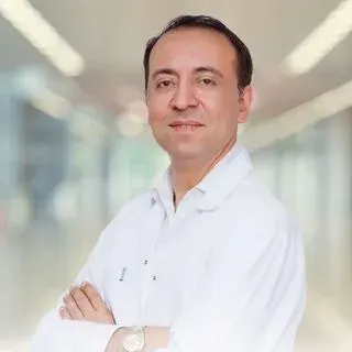 Uzm. Dr. Orkun Cemiloğlu — Göz Hastalıkları, Sincan, Ankara. Portre fotoğrafı.