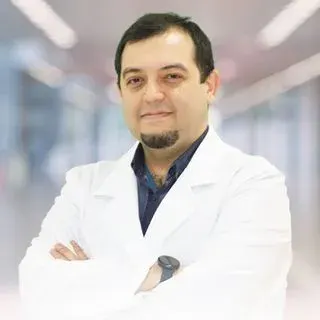 Op. Dr. Selim Güldiken — Göz Hastalıkları, Muratpaşa, Antalya. Portre fotoğrafı.