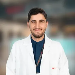 Dr. Öğr. Üyesi Muhammed Talha Sadık — Göz Hastalıkları, Küçükçekmece, İstanbul. Portre fotoğrafı.