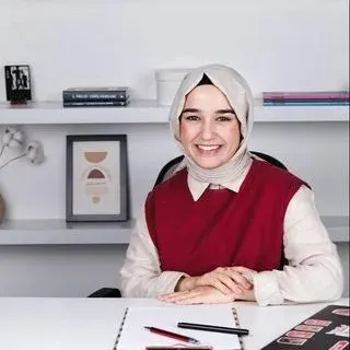 Psk. Hacer Tetik — Psikoloji, Bursa. Portre fotoğrafı.