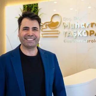 Doç. Dr. Muharrem Taşkoparan — Ankara. Portre fotoğrafı.
