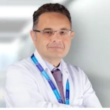 Prof. Dr. Aşkın Görgülü — Beyin Ve Sinir Cerrahisi, Muratpaşa, Antalya. Portre fotoğrafı.