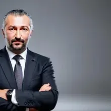 Op. Dr. Bekir Koç — Göz Hastalıkları, Keçiören, Ankara. Portre fotoğrafı.