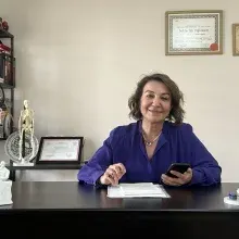 Dr. Selen Dağıstan Namlı — Aile Danışmanlığı, Yenimahalle, Ankara. Portre fotoğrafı.
