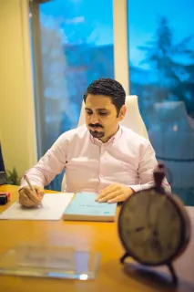 Uzm. Dr. Mustafa Erkan profilinde yer alan galeri fotoğrafı.