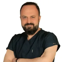 Op. Dr. Serdar Ferit Toprak — Kulak Burun Boğaz, Diyarbakır. Portre fotoğrafı.