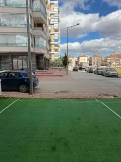 Dkt. Hatice Buse Sarı profilinde yer alan galeri fotoğrafı.