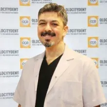 Uzm. Dr. Alpaslan Akcan — Anesteziyoloji Ve Reanimasyon, Eskişehir. Portre fotoğrafı.