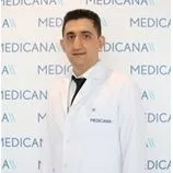Uzm. Dr. Uğur Yakut — Çocuk Sağlığı Ve Hastalıkları, Nilüfer, Bursa. Portre fotoğrafı.
