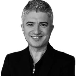 Op. Dr. İlker Abcı — Genel Cerrahi, İstanbul. Portre fotoğrafı.