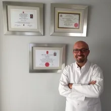 Uzm. Dr. Mehmet Çakacı — Antalya. Portre fotoğrafı.