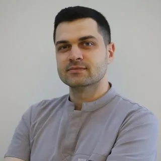 Uzm. Dt. Ufuk Metin — Gaziantep. Portre fotoğrafı.