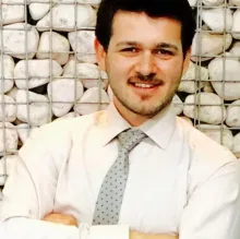 Kl. Psk. Alper Budan — Psikoloji, İstanbul. Portre fotoğrafı.