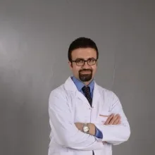 Op. Dr. Said Algan — Plastik Rekonstrüktif Ve Estetik Cerrahi, İstanbul. Portre fotoğrafı.