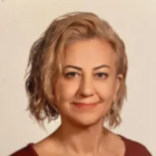 Uzm. Dr. Diğdem Manay Şenocak — Psikiyatri, Söke, Aydın. Portre fotoğrafı.