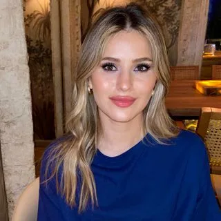 Psk. Ceyda Nur Gökbayrak — Psikoloji, İstanbul. Portre fotoğrafı.