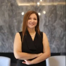 Dr. Dt. Tuba Aykan Sargın — Şehitkamil, Gaziantep. Portre fotoğrafı.