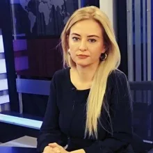 Op. Dr. Gül Apaydın — Genel Cerrahi, Çanakkale. Portre fotoğrafı.