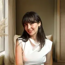 Psk. Ayşe Turhan Güçyener — Psikoloji, İstanbul. Portre fotoğrafı.