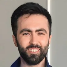 Fzt. Muhammet Haris Toprak — Fizyoterapi Ve Rehabilitasyon. Portre fotoğrafı.