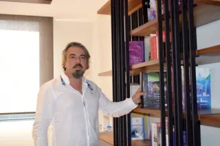 Prof. Dr. Gürhan Sakman profilinde yer alan galeri fotoğrafı.